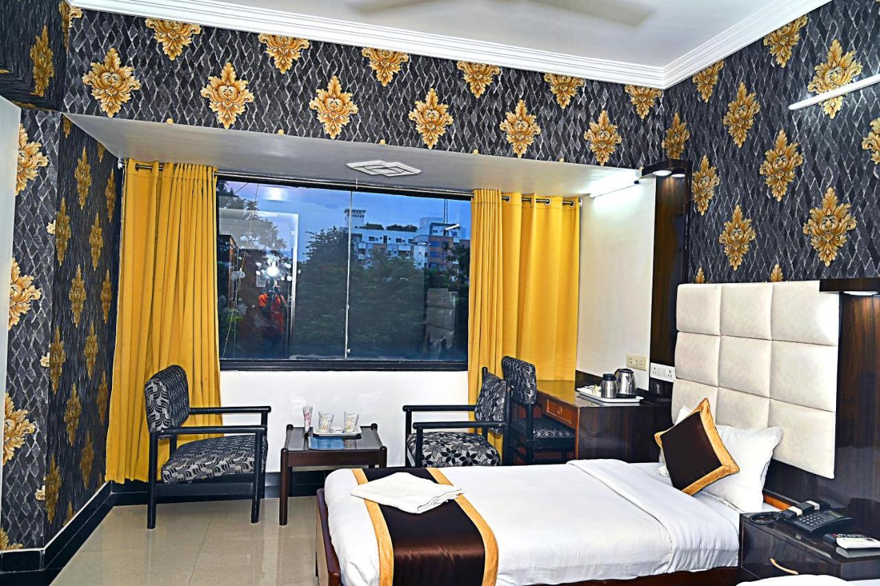 Hotel Rajhans International Bhāgalpur Eksteriør billede